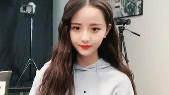 亚洲教师无码视频,无码视频引发的伦理争议